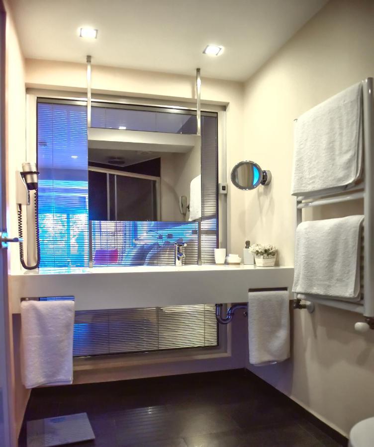Denizati Plus Hotel อิสตันบูล ภายนอก รูปภาพ
