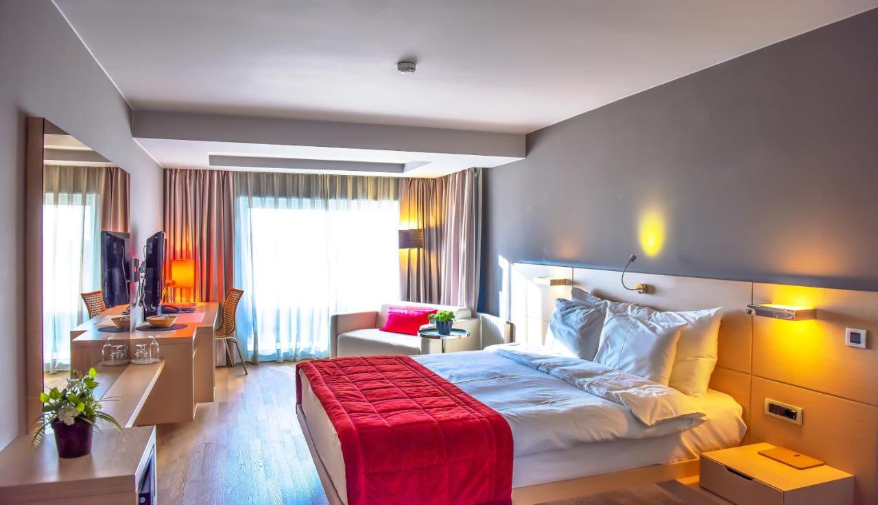 Denizati Plus Hotel อิสตันบูล ภายนอก รูปภาพ